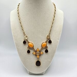 VINTAGE Monet Wood and Caramel Acrylic Beaded Necklace Dangle Teardrops
